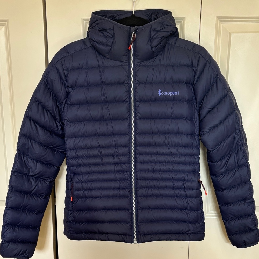 Cotopaxi Fuego Dark Blue Puffer Jacket Size Small.  Worn 2X!